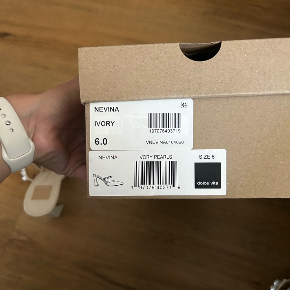 Dolce Vita Nevina Ivory Heels